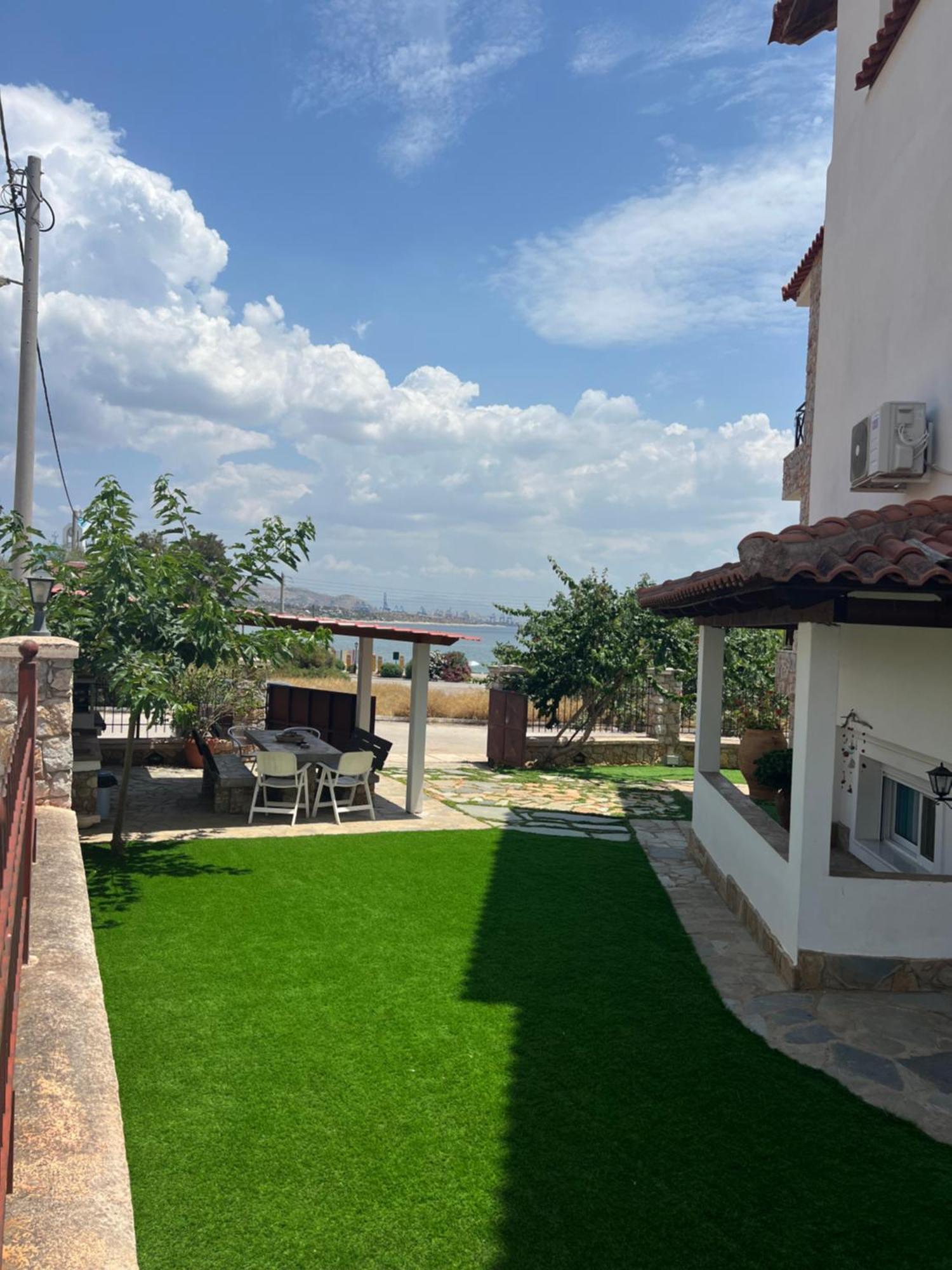Apartment In Salamina With Garden & Sea View Selinia Экстерьер фото